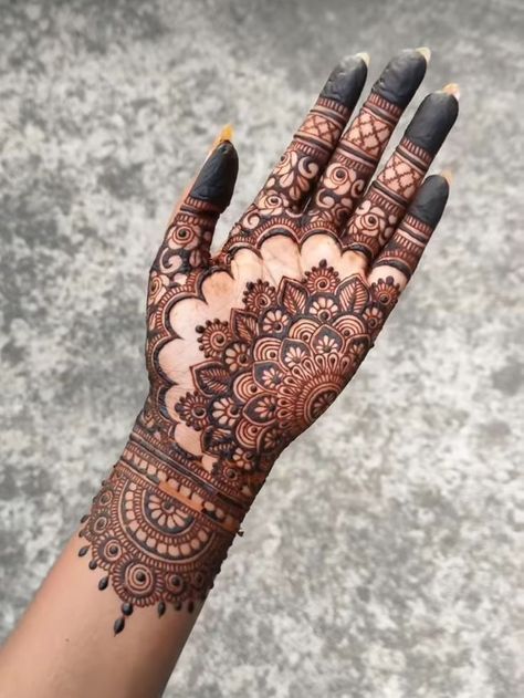 Bridal Mehendi Design