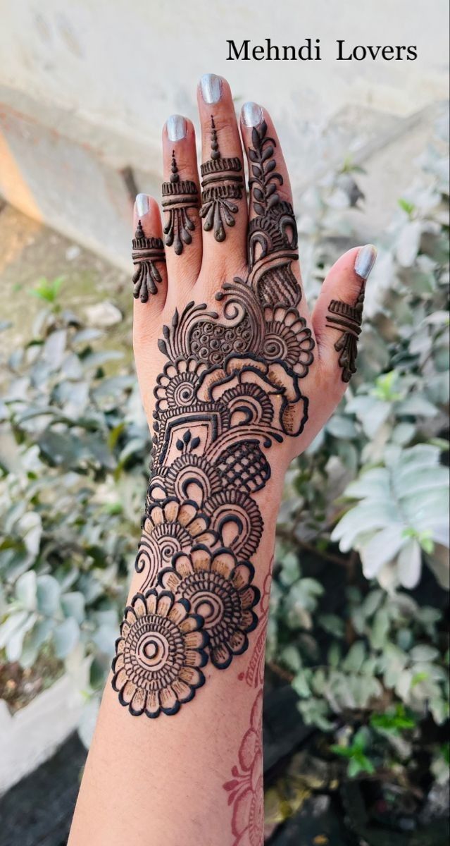 Arabic Mehendi Design